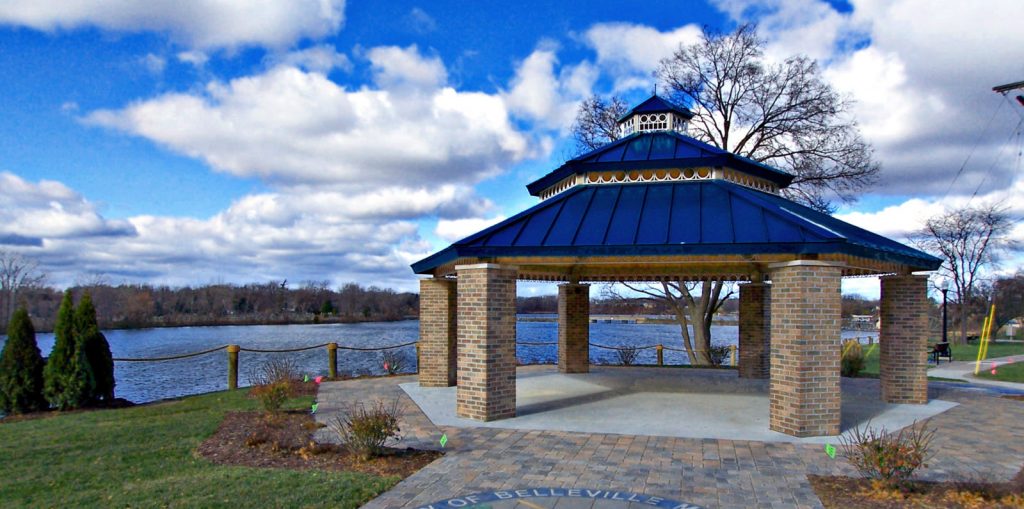 cropped-HorizonGazebo-and-walkway